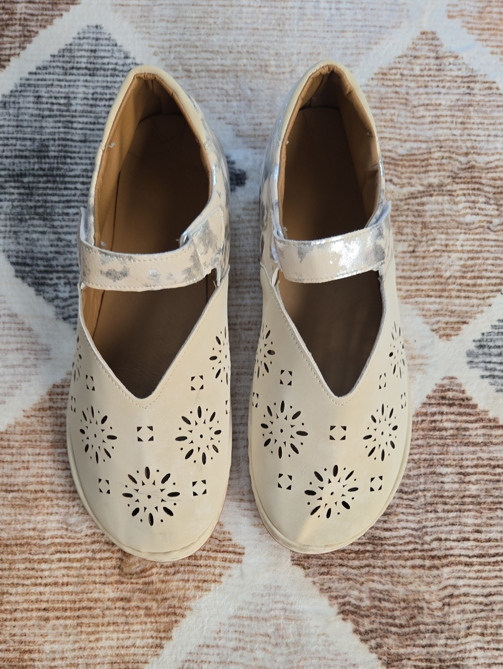 Womens Cream Cutout Mary Jane Shoes with Velcro Strap